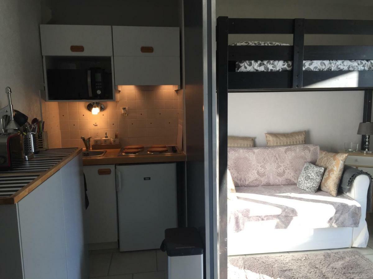 Proche De La Mer 2 Adultes Et 2 Enfants Apartment Houlgate Exterior photo